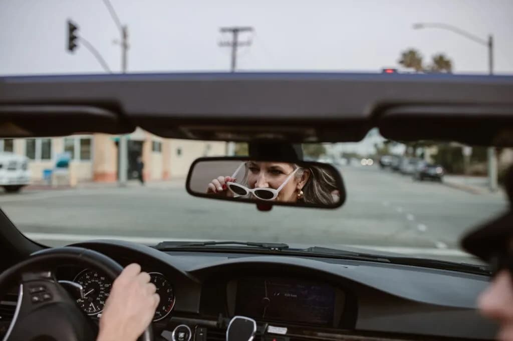 How Can a Foreigner Rent a Car in Dubai